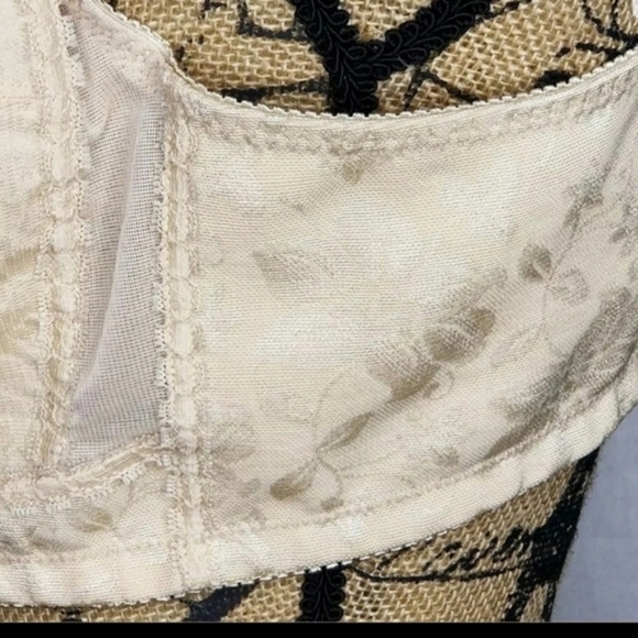 Underscore Wireless Full Coverage Bra 40C‎ - Picture 4 of 10